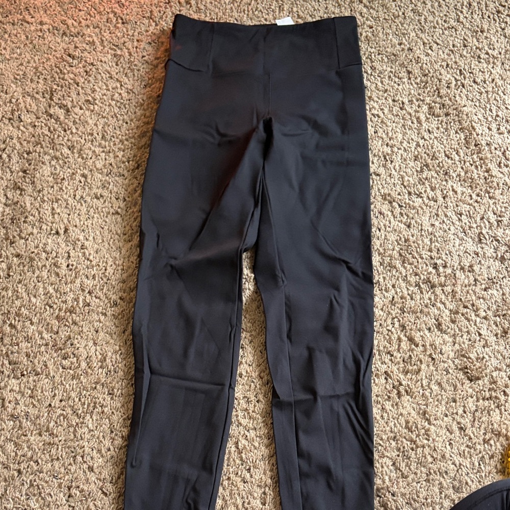 YITTY Black Leggings
